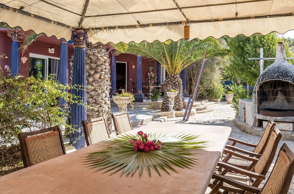 Fabulous 6 bedroom tourist licensed villa, with sea views towards Cap Es Falco.The