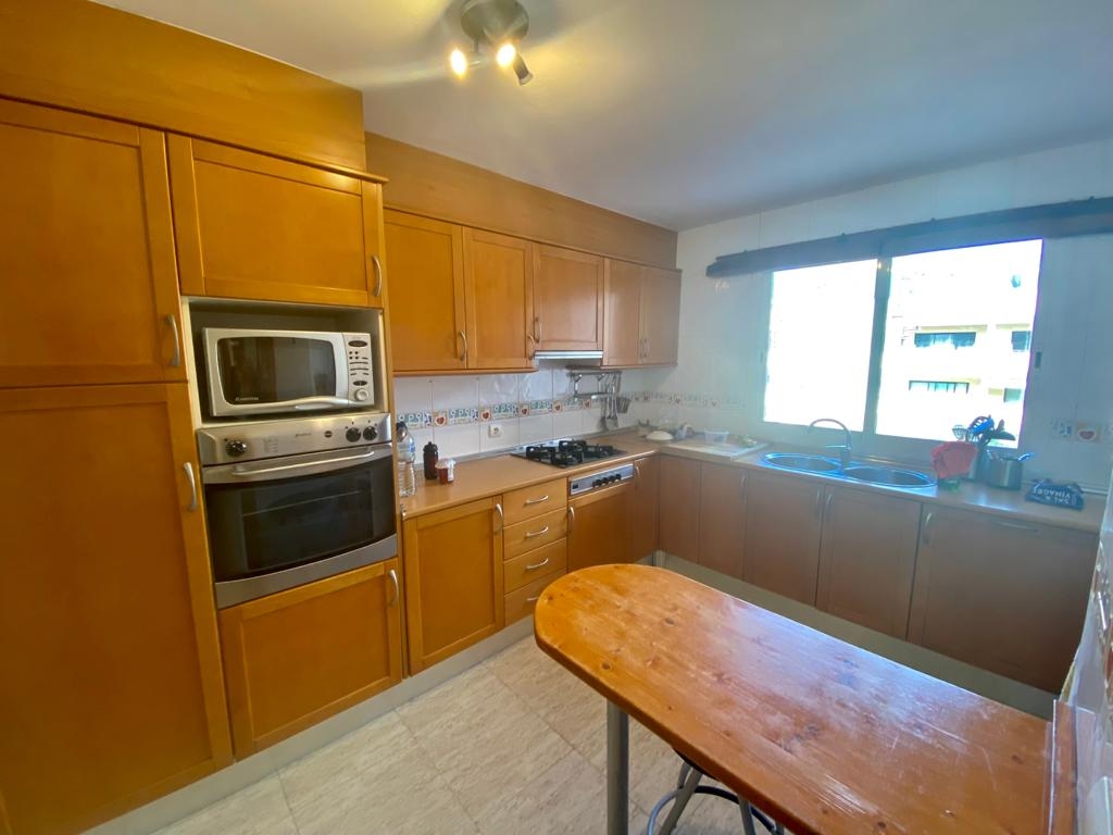 This spacious apartment is located in the heart of Santa Eularia offers spectacular